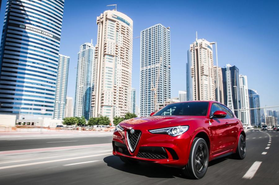  Alfa Romeo Stelvio Quadrifoglio (949) 2017 года  (WW) (фото 5 из 51)